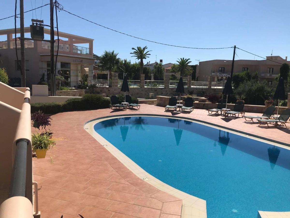 Kydoni Apartments And Studios Agia Marina Buitenkant foto